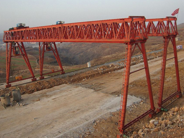 Launcher Gantry Crane